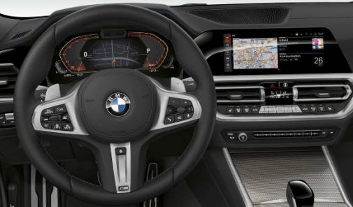 Das BMW Live Cockpit Professional mit virtuellem Tacho und Mittelkonsolen-Display in einem BMW 3er