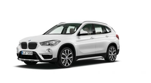 BMW X-Modell vor weißem Hintergrund